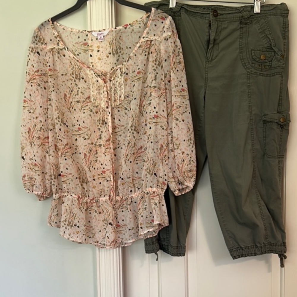 Floral Print Peach Green Women's Blouse Long Sleeve Cinch Waist Medium Candie’s
